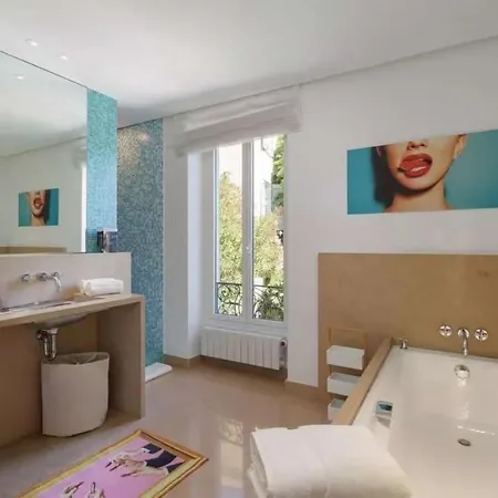 6br Saint-aignan Villa